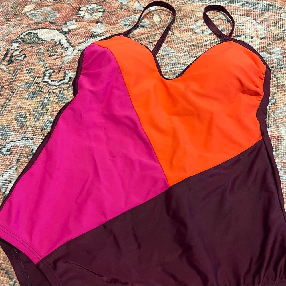 🛍Kona Sol Color Block One Piece Swimsuit - Picture 5 of 9